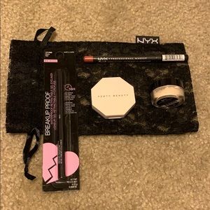 Small makeup bundle of 4 products (bag included)